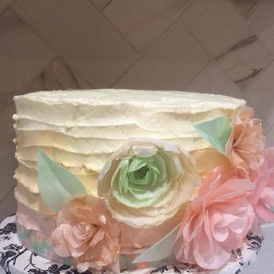 Wafer paper flower/ombré buttercream - Cake by customsugar