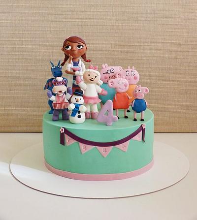 Doc Mcstuffins and Peppa de pig - Cake by Margarida Abecassis