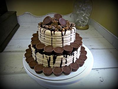 Chocolate and Peanut Butter - Cake by Cookie Nook
