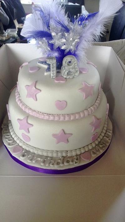 hearts and stars - Cake by maggie thompson
