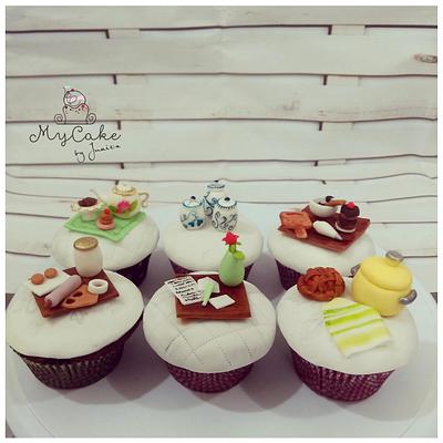 Tea set cupcakes  - Cake by Hopechan
