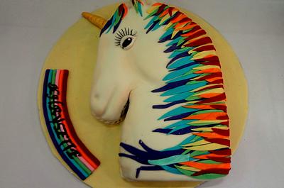 Girly-unicorn  - Cake by Alison Menezes