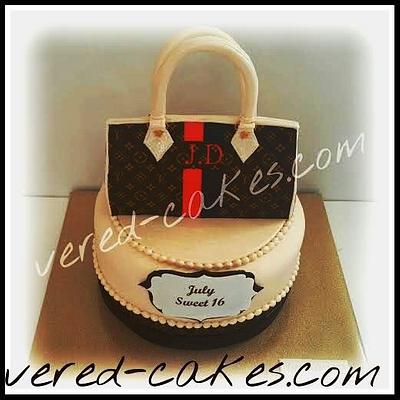 Louis vuitton handbag cake - Cake by veredcakes