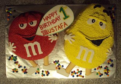 M and Ms - Cake by zahra