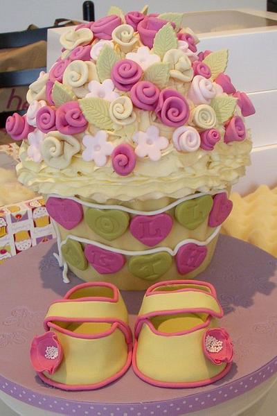 Roses Giant Cupcake - Cake by Beside The Seaside Cupcakes