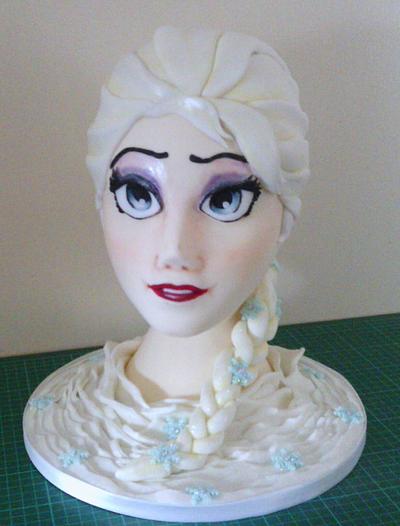 Life-Size Elsa - Cake by NooMoo
