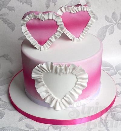 Ruffled hearts - Cake by Jane Moreton