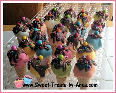 Ice Cream cone cake pops - Cake by Ansa