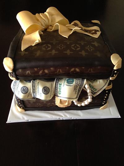 3D Louis Vuitton trunk cake  - Cake by Sweet Confections by Karen