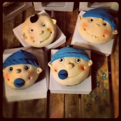 All about baby faces  - Cake by Danijela Lilchickcupcakes