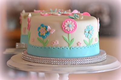 Flower Power - Cake by Sugarpatch Cakes