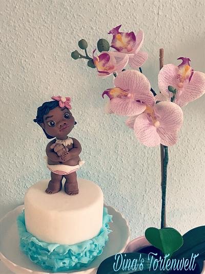 Baby Moana Cake  - Cake by Dina's Tortenwelt 