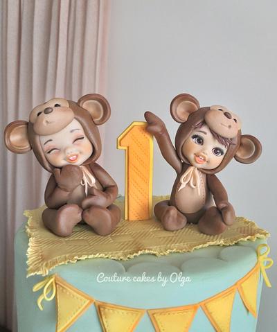 Cake for twins - Cake by Couture cakes by Olga