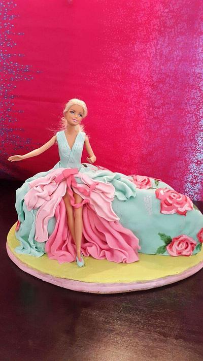 barbie cake - Cake by Mona Art Gateaux