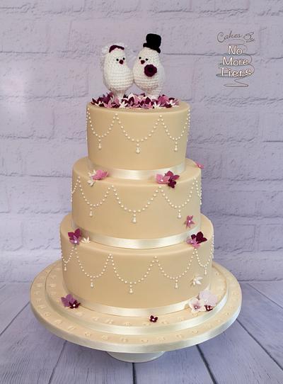 Knitted lovebirds wedding cake - Cake by Cakes By No More Tiers (Fiona Brook)