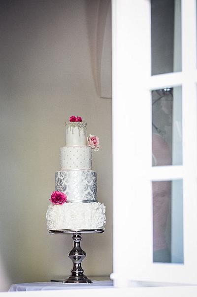 Luxury wedding cake and sweetbar, Chateau Heralec - Cake by PunkRockCakes