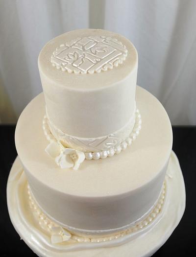 Simple White Cake - Cake by Sugarpixy