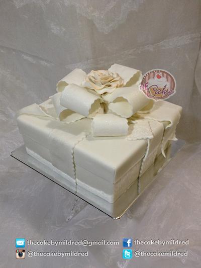 Gift Box - Cake by TheCake by Mildred