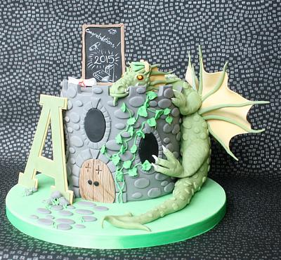 Dragon Graduation cake - Cake by Nonie's