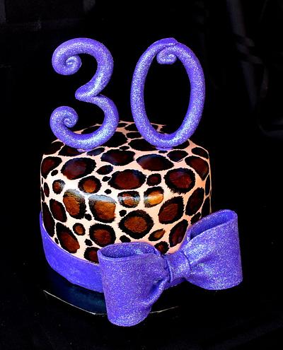 Leopard Cake - Cake by Cuteology Cakes 