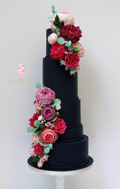 Elegant Floral Cake  - Cake by Seize The Cake