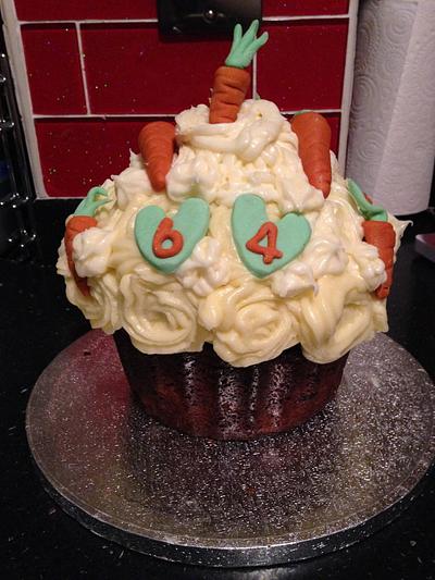Giant cupcake - carrot cake - Cake by Polliecakes