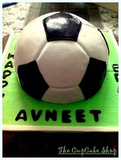 Soccer Ball Cake! - Cake by TheCupcakeShop