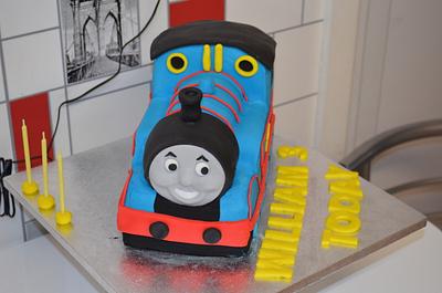Thomas The Tank Engine - Cake by Lisa Pallister