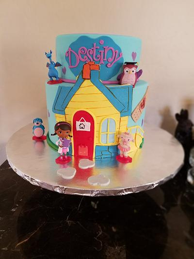 Doc Mcstuffins - Cake by Sonia