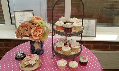Vintage inspired Bridal Shower cupcakes  - Cake by Karen's Kakery