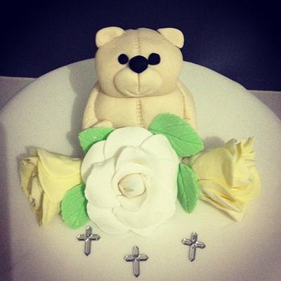 Teddy and flowers christening cake - Cake by Cakesbycatrin