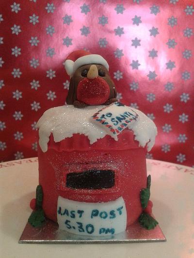 Air Mail - robin on a post box - Cake by Karen's Kakery