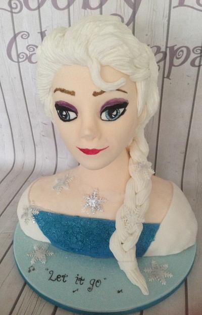 Elsa  - Cake by Lesley Southam