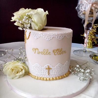 Christening cake - Cake by Nerea's dreamy Cakes