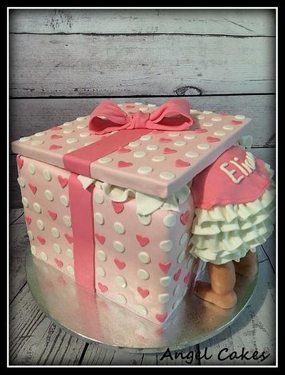 What a sweet gift Baby Shower Cake - Cake by Angel Rushing