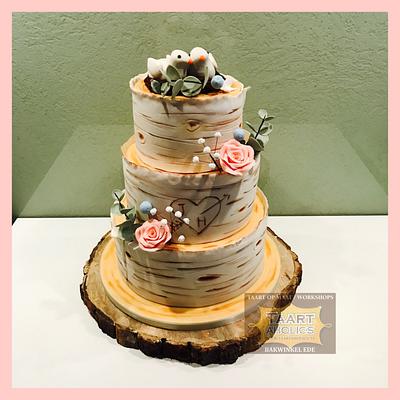 Weddingcake in woodstyle - Cake by Taartaholics