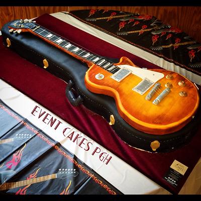 Guitar on Case - Cake by Cakesburgh (Brandi Hugar)