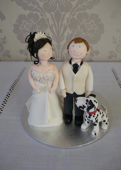 Bride & Groom cake topper - Cake by Jayne Worboys
