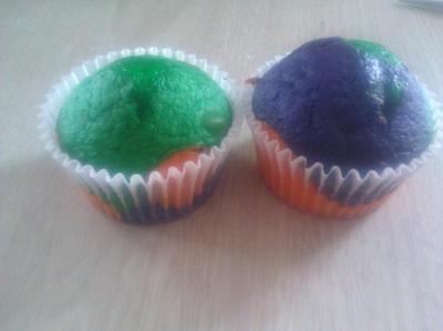 Tie Dye Cup Cakes - Cake by Hilda