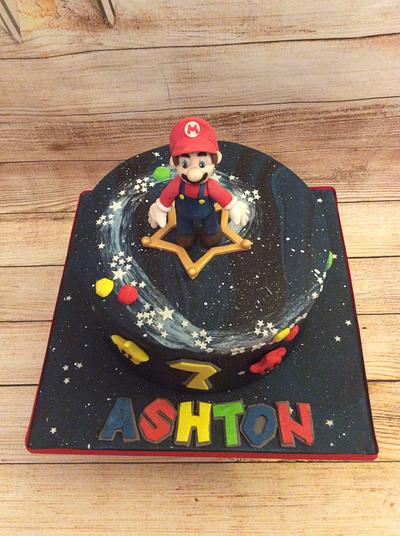 Mario Galaxy 'Yahoo' cake - Cake by K Cakes