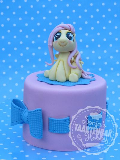 My little pony Fluttershy  - Cake by sonjashobbybaking