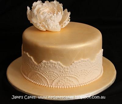 Peony Wedding cake and Cupcakes - Cake by Jake's Cakes