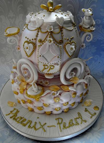 Carriage cake - Cake by Dee