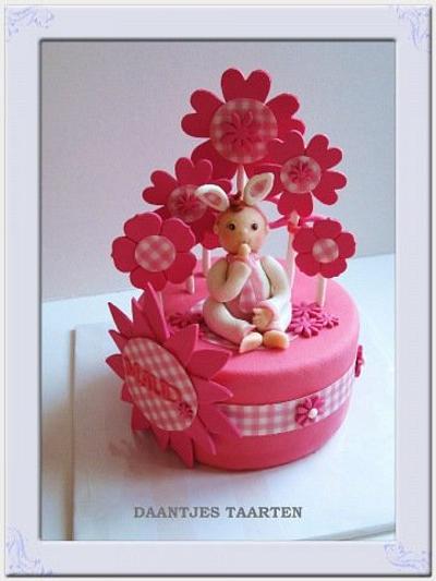 Sweet little girl - Cake by Daantje