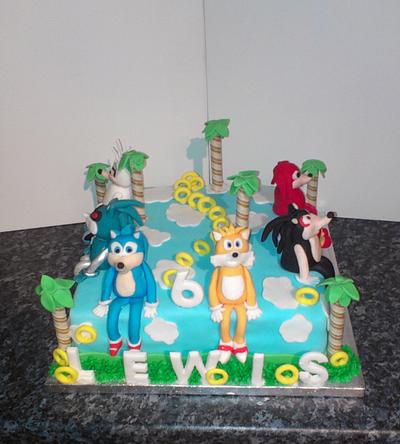 Sonic the Hedgehog cake  - Cake by Krazy Kupcakes 
