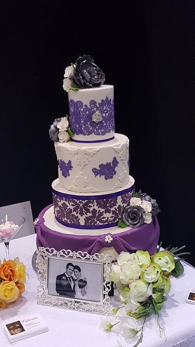 Purple Haze  - Cake by Vicky