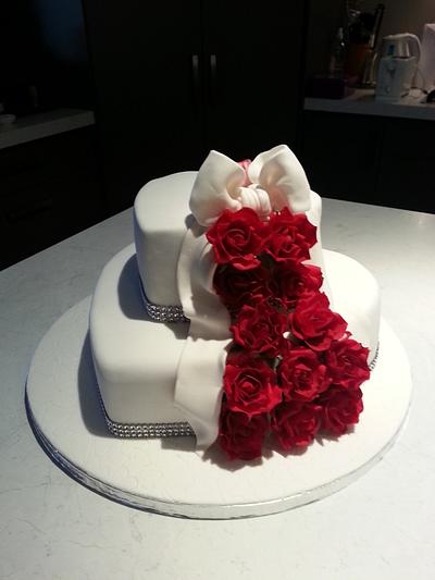 Cascading Red Roses - Cake by Lisa