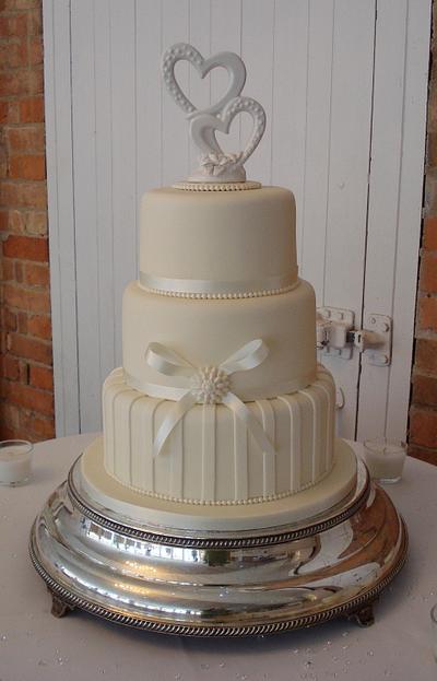 Nikita Wedding Cake - Cake by Alison Inglis