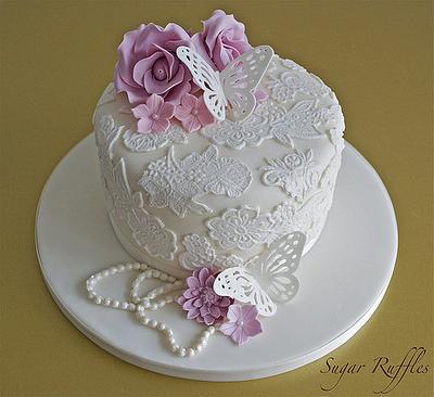 Vintage Lace Cake - Cake by Sugar Ruffles