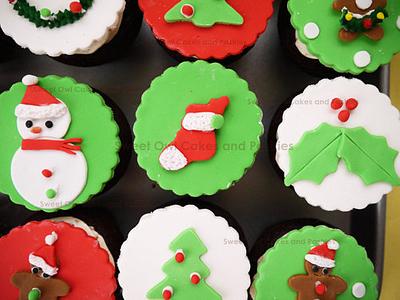 X'mas cupcakes  - Cake by Sweet Owl Cake and Pastry